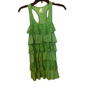 Col Story Green Sleeveless Blouse Ruffle Layered Size Small‎